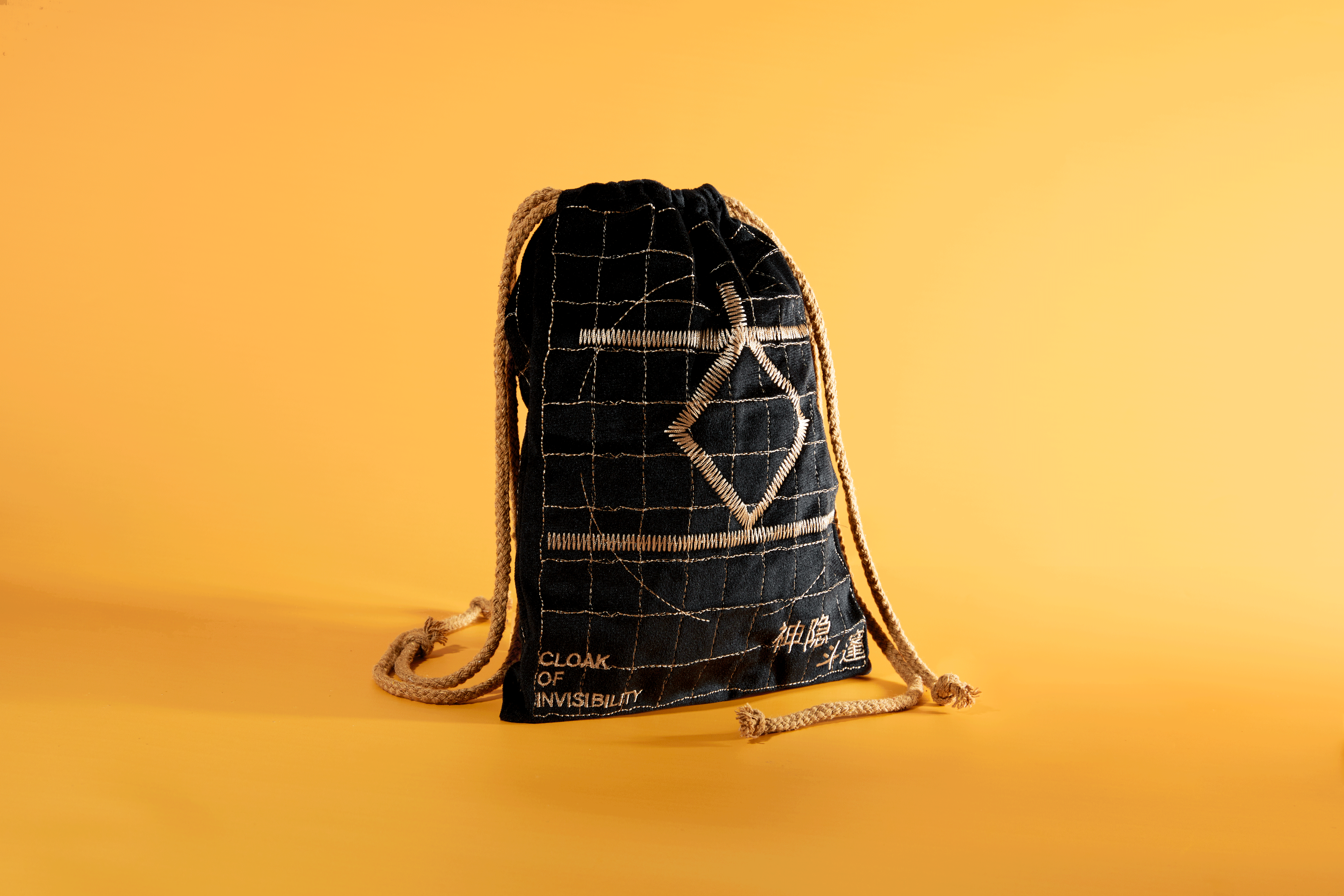 「奇迹魔Young」司龄礼盒系列包装设计 - ISLELESS