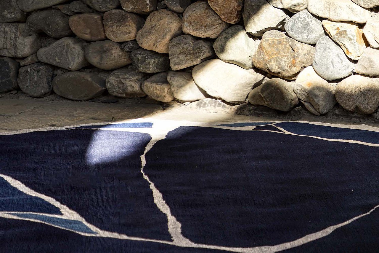 艺术性的地毯设计——灵感来自弗朗索瓦花瓶🧩