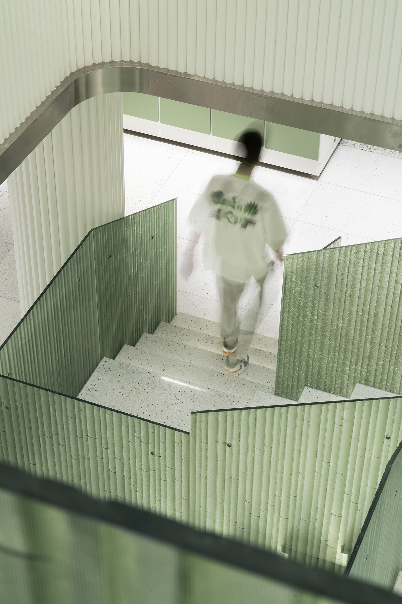 上海豫园-葱葱商店YUYUSHOP，肆意逛园。（图ZMzI1MzU4NTky） - 商业空间设计 - 站酷设计师夏谷暑雨CHINA原创素材 - 站酷ZCOOL