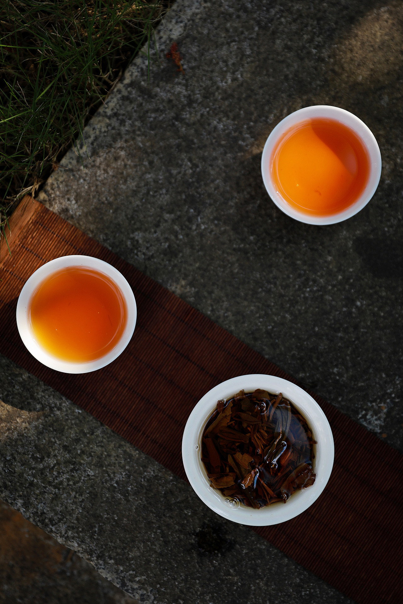 普洱茶-2013年春尖（图ZMjk5OTE3OTg4） - 产品摄影 - 站酷设计师摄影师FISHZHOU原创素材 - 站酷ZCOOL