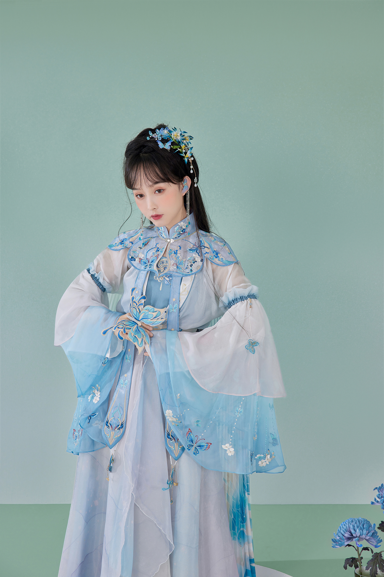 汉服设计|极乐长生 蝴蝶拟人汉元素