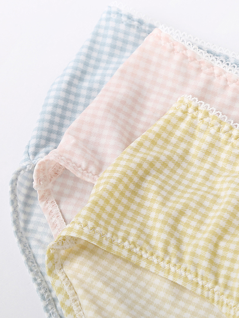 内裤拍摄（图ZMzA1NzU2NjM2） - 产品摄影 - 站酷设计师王半山原创素材 - 站酷ZCOOL