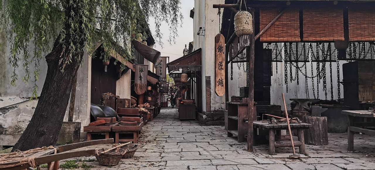 网剧《繁城之下》场景概念设计（图ZMzUzNjE0OTE2） - 设定/分镜 - 站酷设计师李世浩原创素材 - 站酷ZCOOL