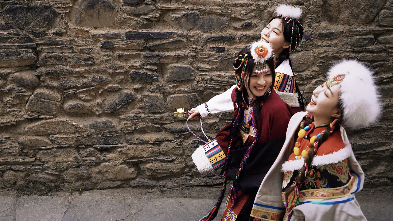 心中有山海 静而不争（图ZMzMzNTgzNzA0） - 人像摄影 - 站酷设计师板栗制片原创素材 - 站酷ZCOOL