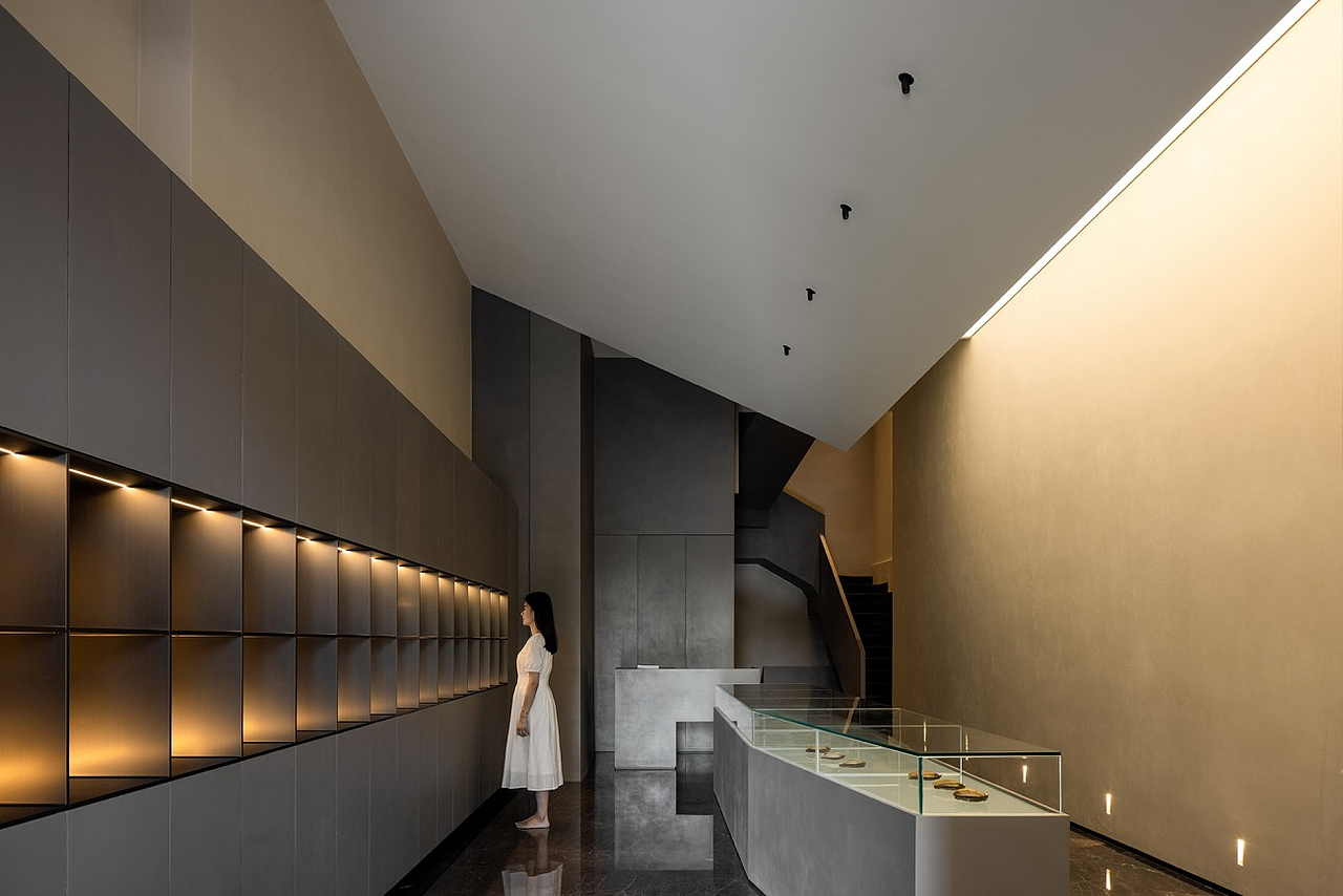 鲍满鲍鱼展示会馆