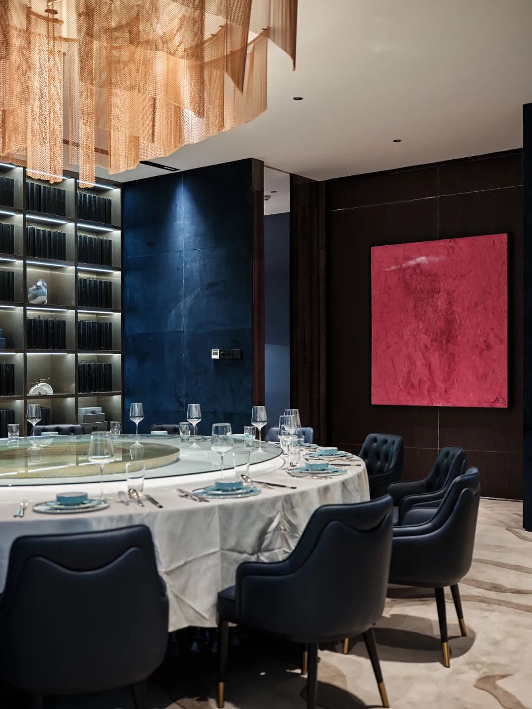 商业空间设计案例 | 「Young艺术餐厅」用色彩唤醒味蕾（图ZMzEwMzYyMjY4） - 酒店餐饮设计 - 站酷设计师朗生原创素材 - 站酷ZCOOL