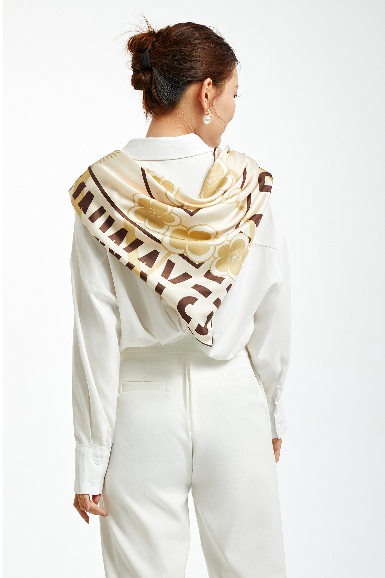 华夏幸福地产 南京公司 素人模特 产品广告摄影（图ZMjk5ODkxMDI4） - 人像摄影 - 站酷设计师南京如一商业摄影原创素材 - 站酷ZCOOL