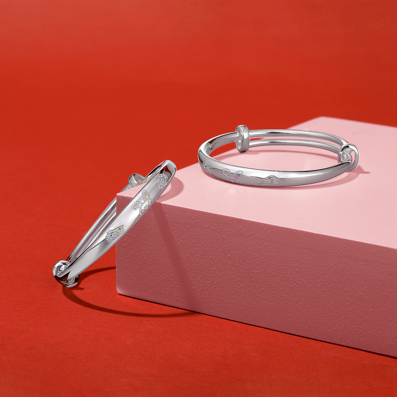 珠宝摄影vol.13 | 宝宝锁包手镯【红色·光影】