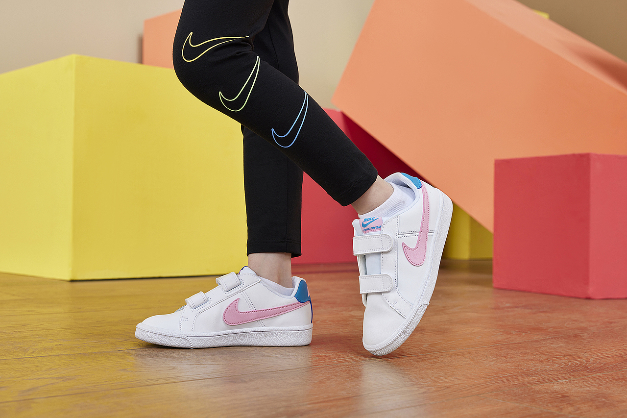 NIKE KIDS SU22 W1 W2