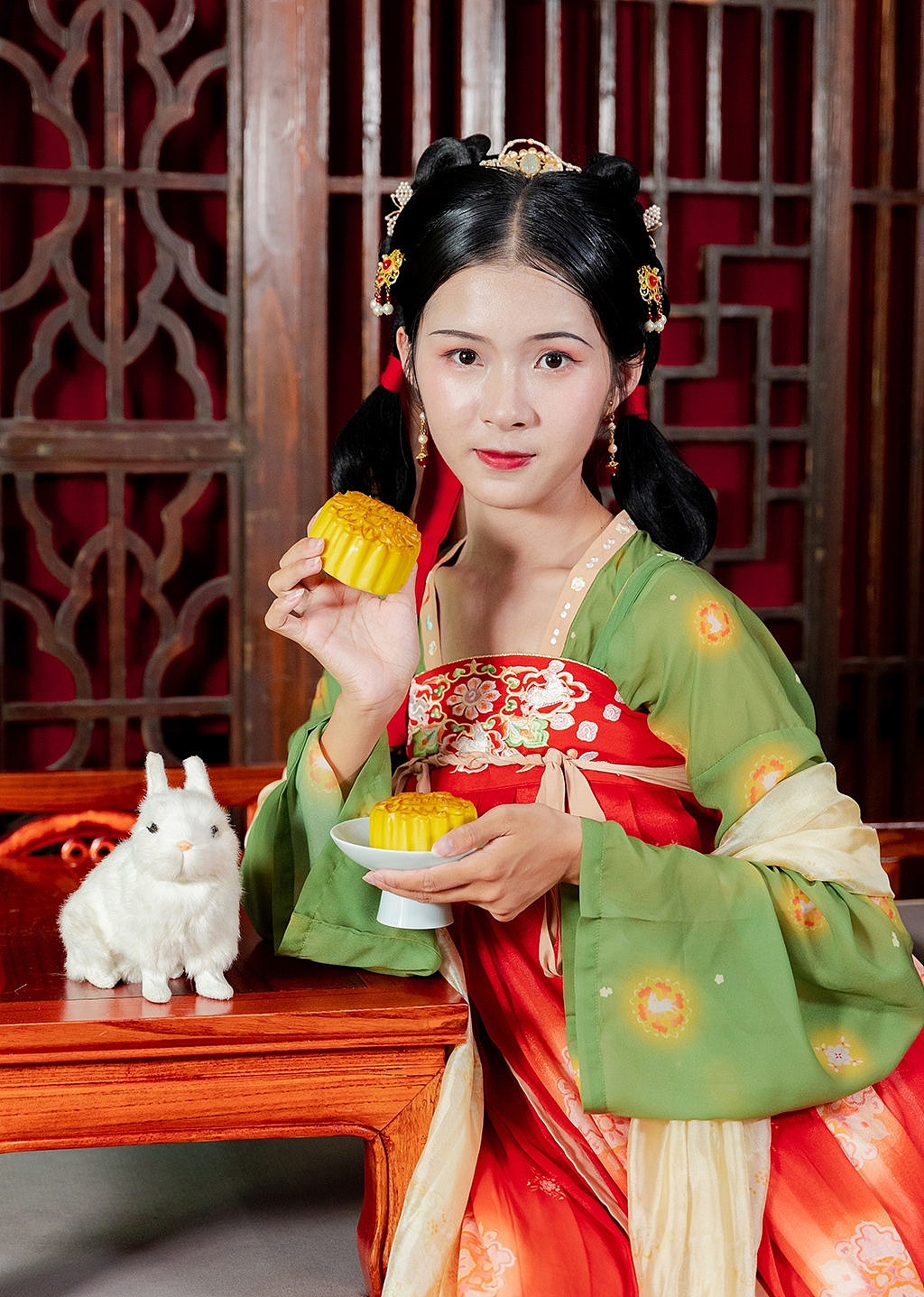 汉服风中秋摄影