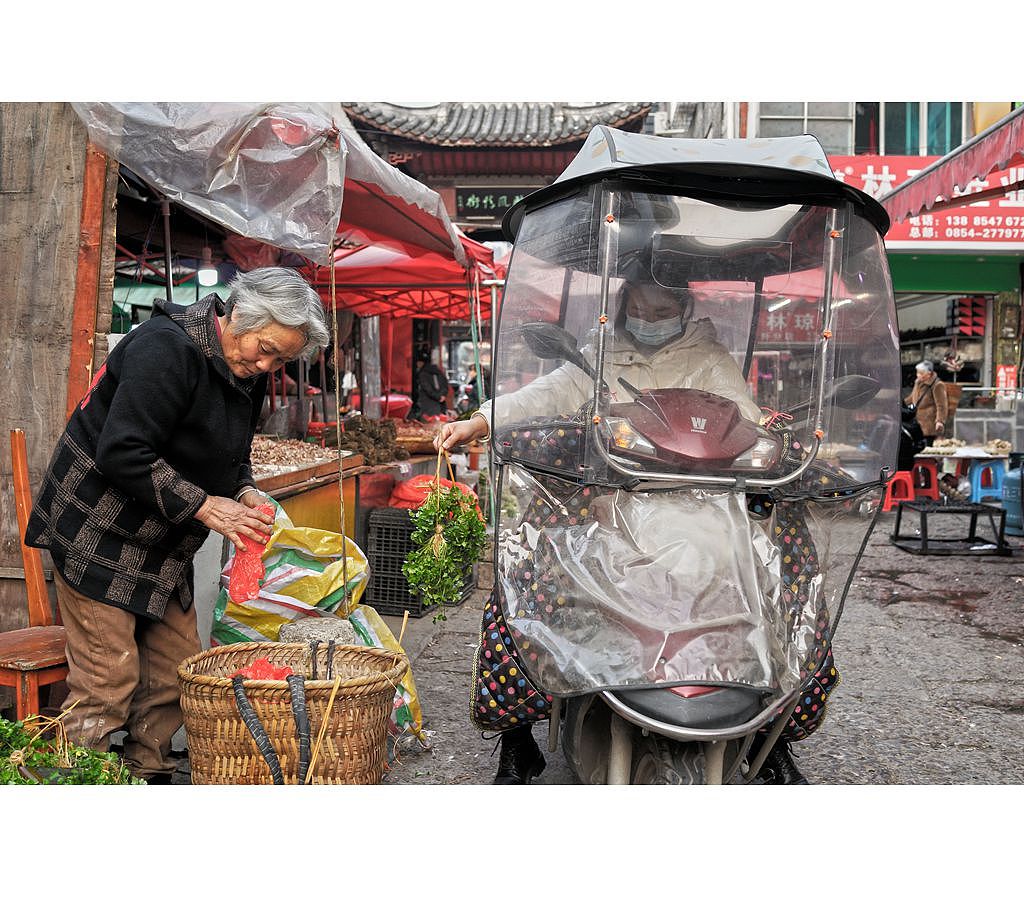 【石阡老街早市】（图ZMzM0NDQyNDQw） - 人文/纪实摄影 - 站酷设计师子禾哥哥原创素材 - 站酷ZCOOL