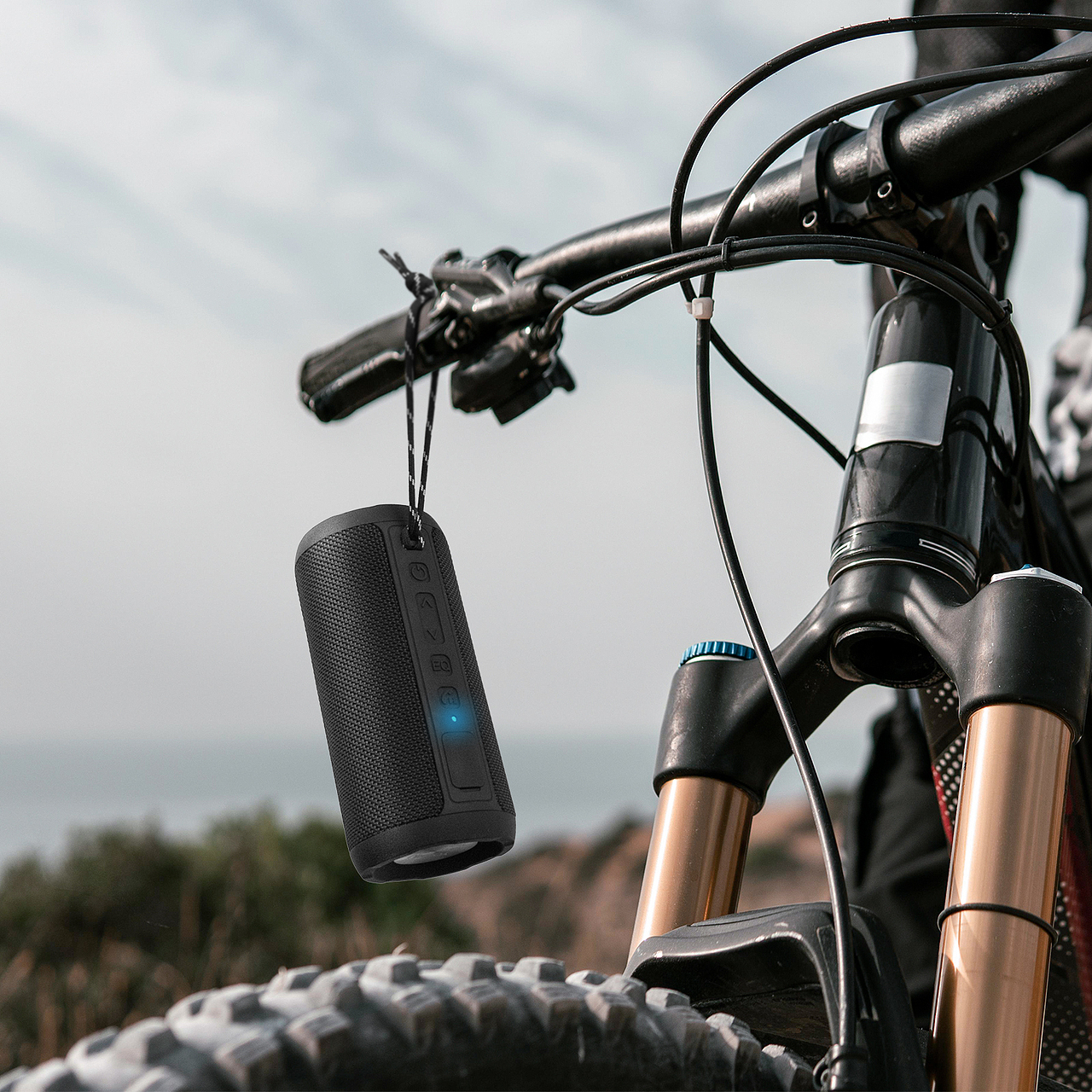 亚马逊_TWS蓝牙音箱