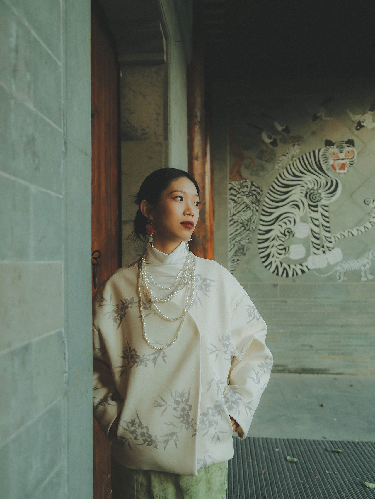 芥子园·新中式（图ZMzYxMDI4NDg0） - 人像摄影 - 站酷设计师FM白苏原创素材 - 站酷ZCOOL