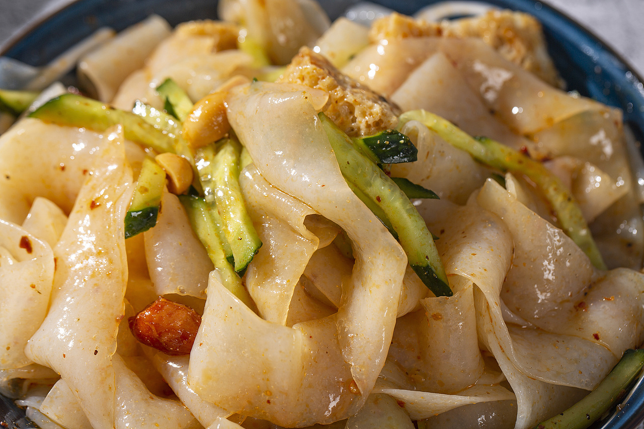 蛮夫极客魔芋凉皮