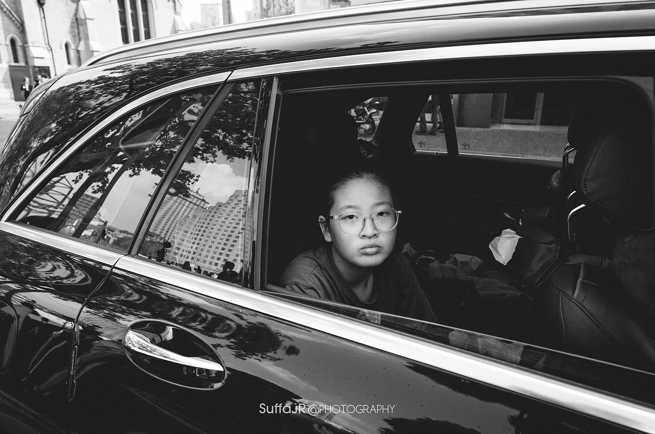 街头摄影 上海滨江之间