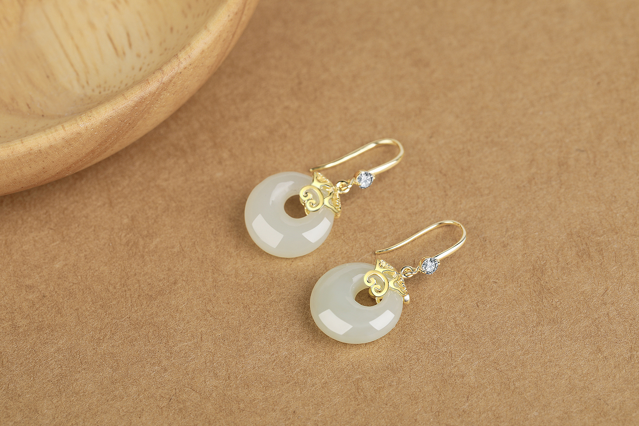 珠宝饰品场景修图（图ZMzAyMTg2NDc2） - 修图/后期 - 站酷设计师电波TING原创素材 - 站酷ZCOOL