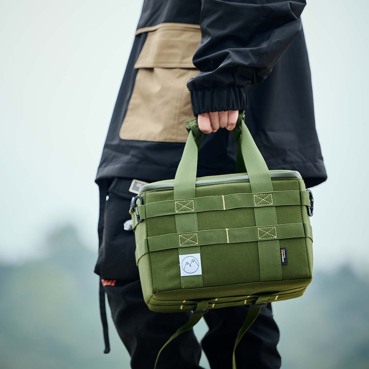 户外咖啡包/摄影包/多功能包包拍摄（图ZMzY3NzczNTg0） - 产品摄影 - 站酷设计师蒋淮川原创素材 - 站酷ZCOOL