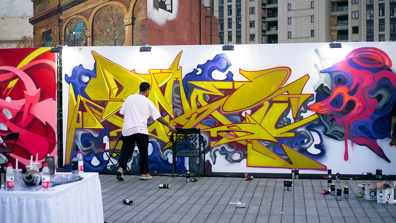 MTS涂鸦团队-我们与这个星球（图ZMjk4NzcxNzM2） - 艺术插画 - 站酷设计师MTS_GRAPHIC原创素材 - 站酷ZCOOL