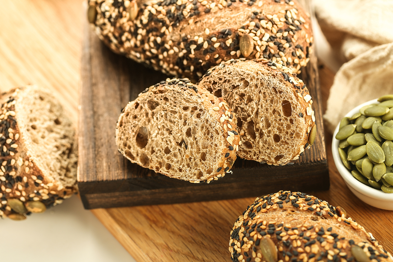 歐式面包 美食攝影 產(chǎn)品攝影（圖ZMzM3Njc5NjEy） - 產(chǎn)品攝影 - 站酷設(shè)計(jì)師周大富80原創(chuàng)素材 - 站酷ZCOOL