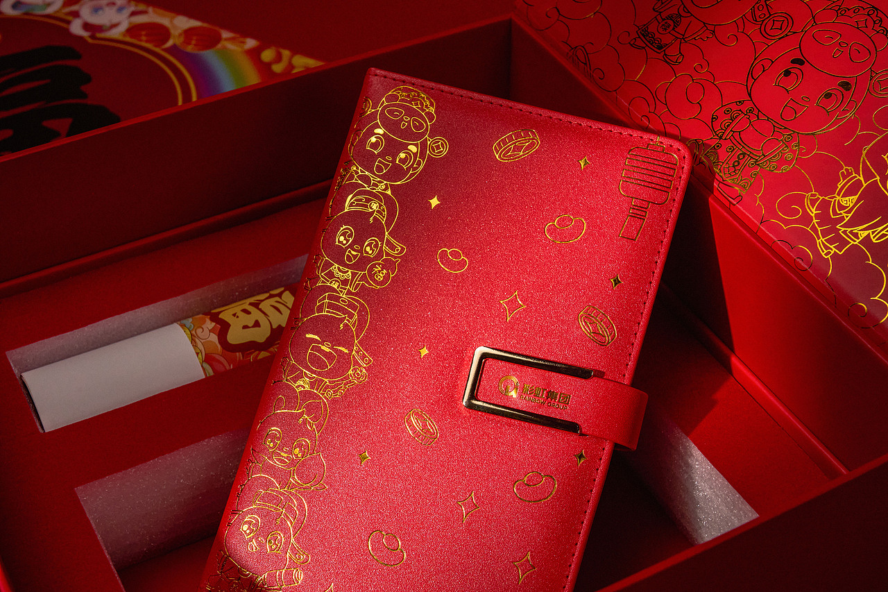 彩虹集团丨2024新年五神礼盒设计（图ZMzYxMDIzMDYw） - 包装 - 站酷设计师鸢尾工作室原创素材 - 站酷ZCOOL