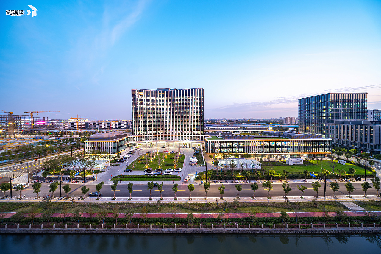 顶级金融中心建筑摄影｜YFC designed by Gensler（图ZMzU3MzY2OTQw） - 环境/建筑摄影 - 站酷设计师像导XiangDao原创素材 - 站酷ZCOOL