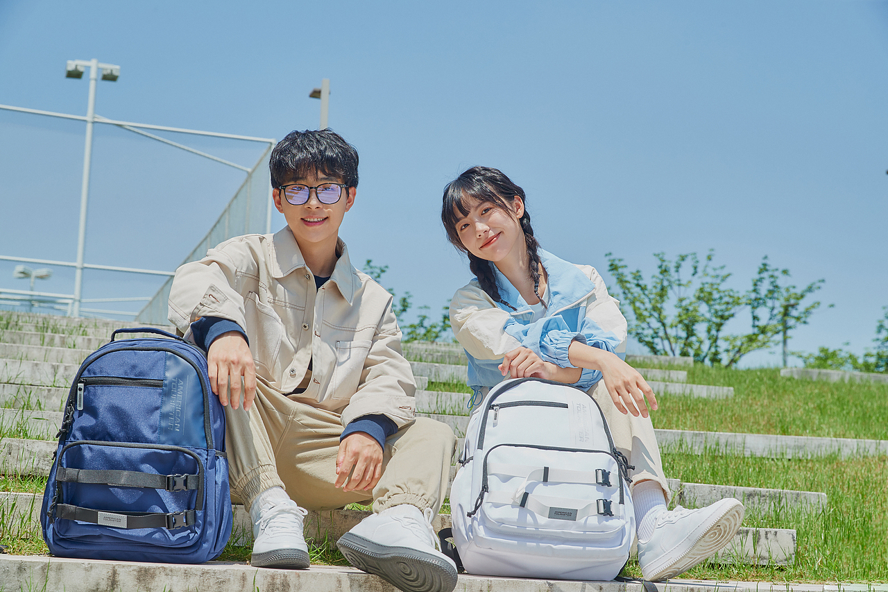 American Tourister 2022 S/S（图ZMzA1NjgzOTIw） - 人像摄影 - 站酷设计师WaiTinG0417原创素材 - 站酷ZCOOL