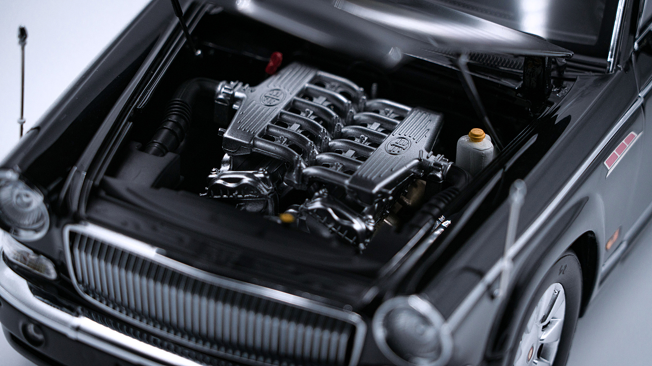 红旗CA7600J 礼宾车 4539/4999 1:18 世纪龙