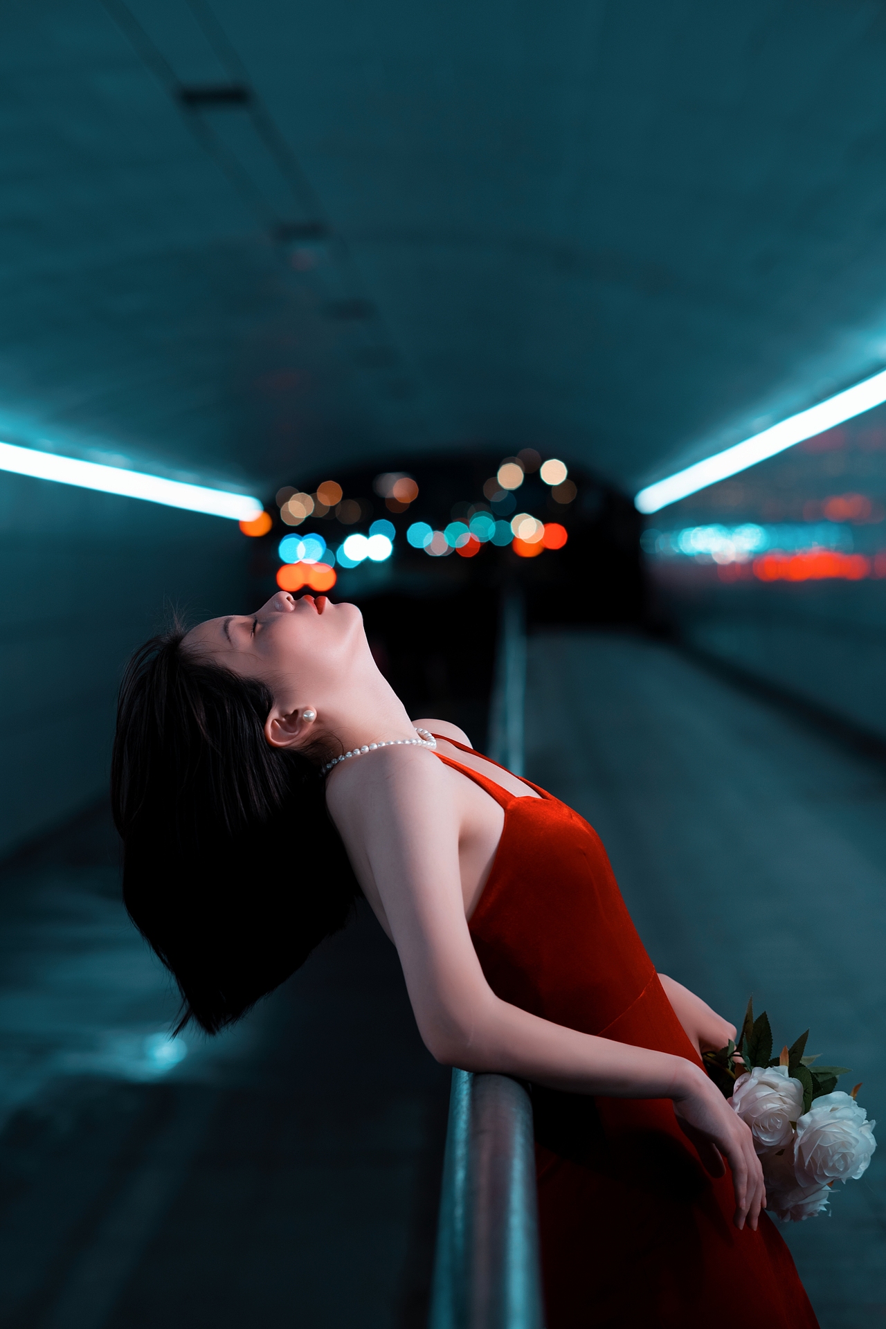 深大隧道|大长腿辣妹