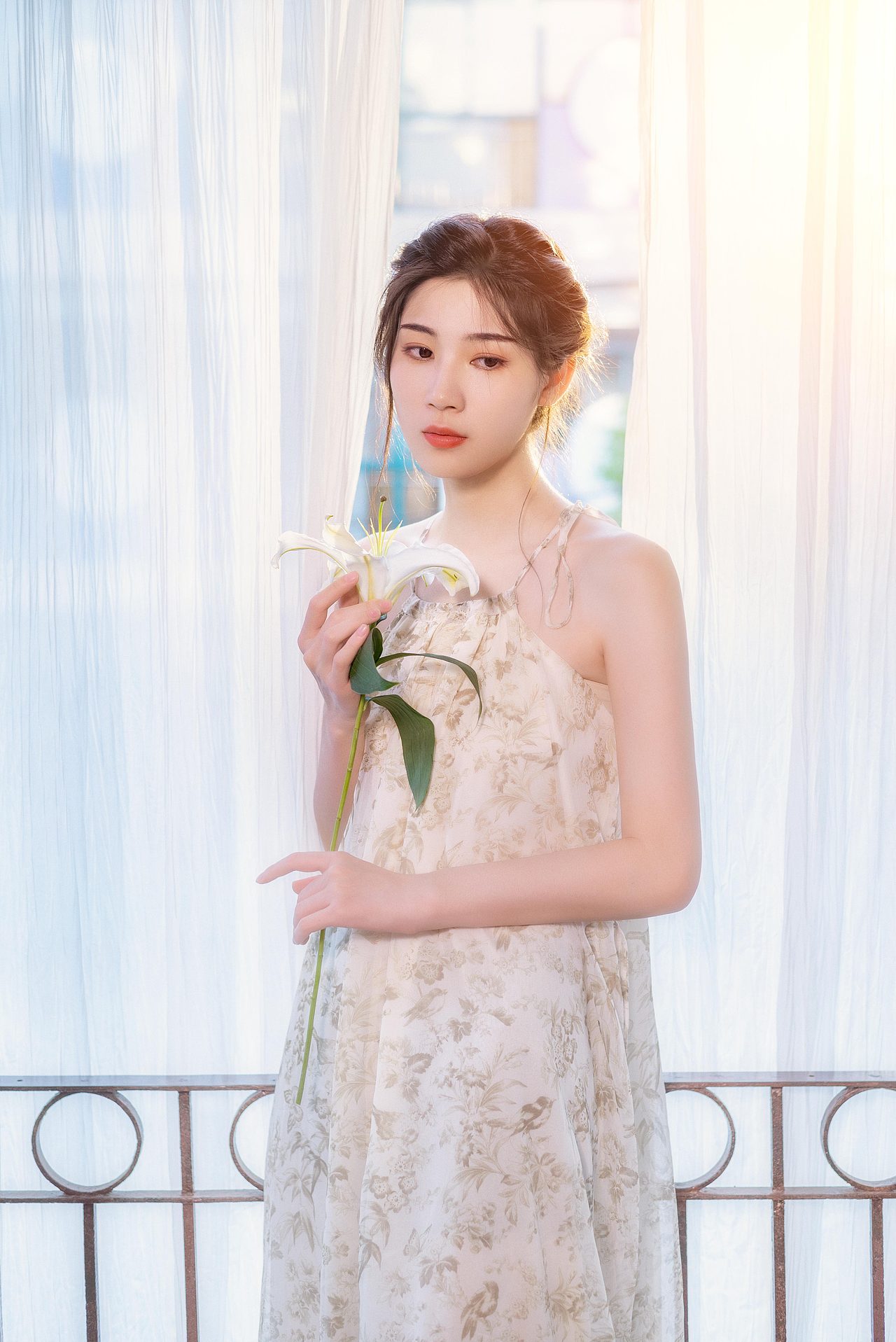 慵懒的假日房间（图ZMzE1MjcyMTUy） - 人像摄影 - 站酷设计师糊涂仙人LEO原创素材 - 站酷ZCOOL