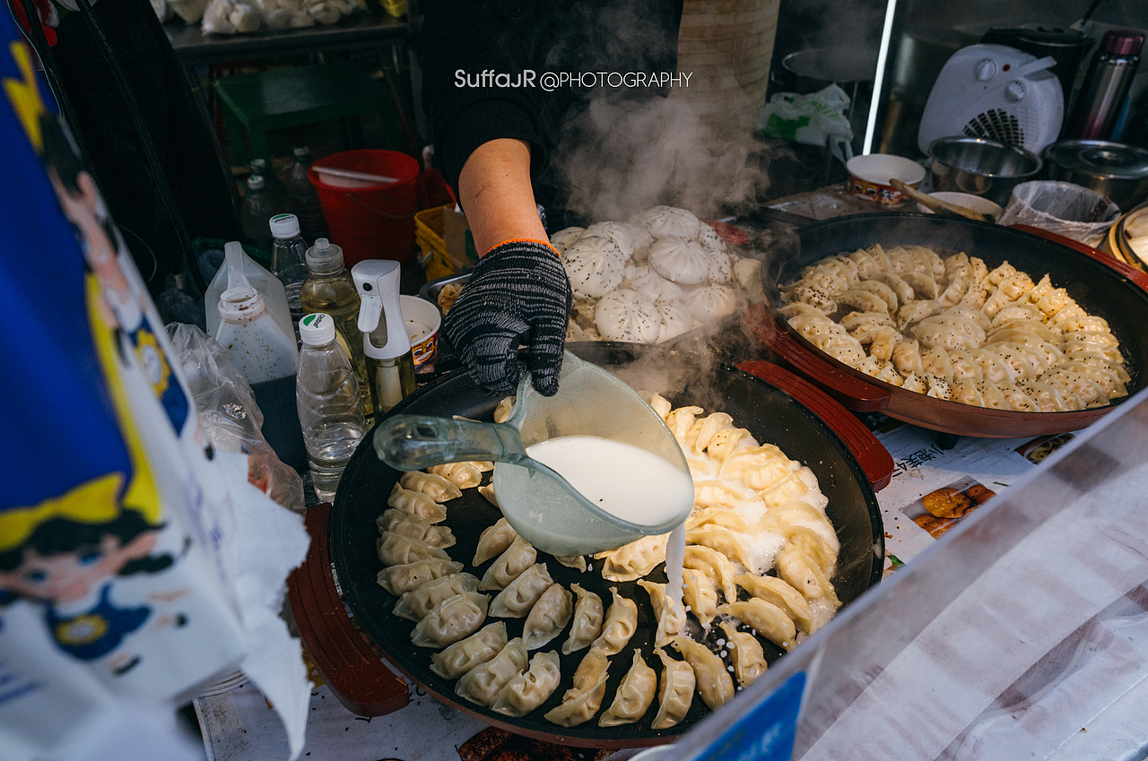 街头摄影 I 上海扫街（图ZMzYxNzUxOTMy） - 人文/纪实摄影 - 站酷设计师朱尼尔沙发SUFFA原创素材 - 站酷ZCOOL