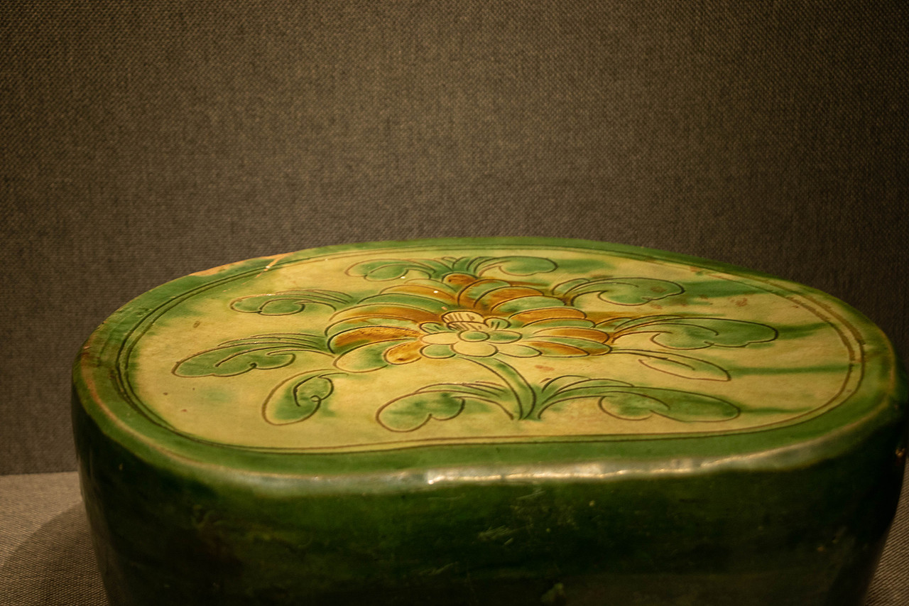 南越王博物馆-瓷枕展览