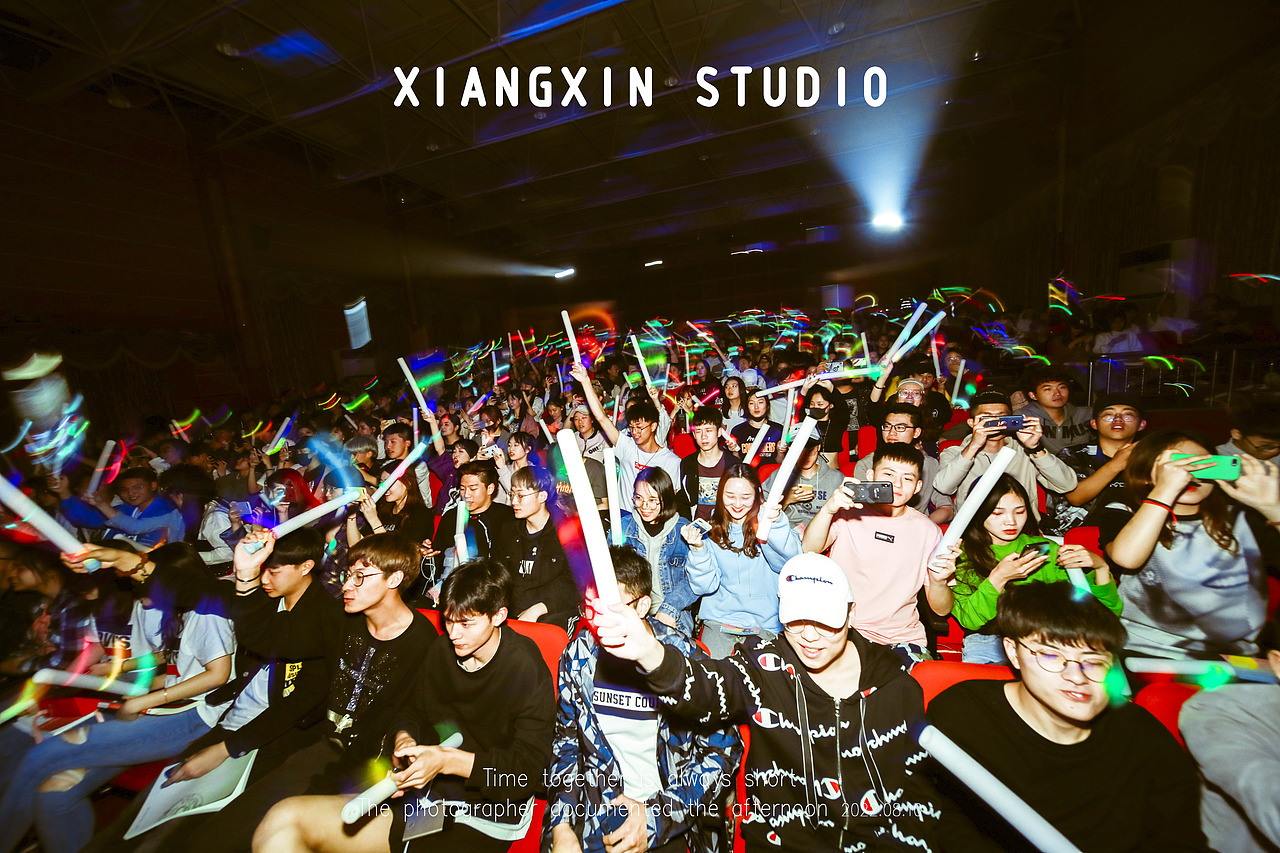 商业活动摄影|四川传媒学院飞儿乐队活动现场|图片直播（图ZMzU3ODM5Mzcy） - 时尚/艺术摄影 - 站酷设计师象心商业活动摄影原创素材 - 站酷ZCOOL