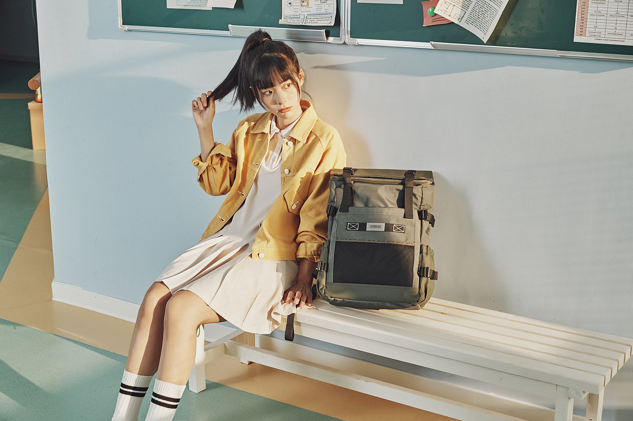 American Tourister 2022 S/S（图ZMzA1NjgzOTY0） - 人像摄影 - 站酷设计师WaiTinG0417原创素材 - 站酷ZCOOL