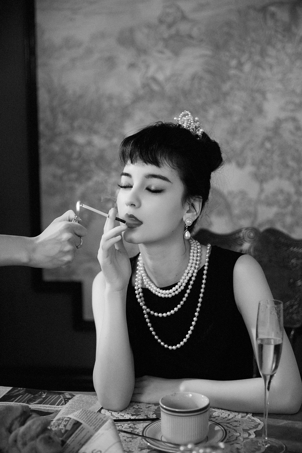 提夫尼的早餐（图ZMzAzNTI0MjQ0） - 人像摄影 - 站酷设计师碧玉是乌婆原创素材 - 站酷ZCOOL