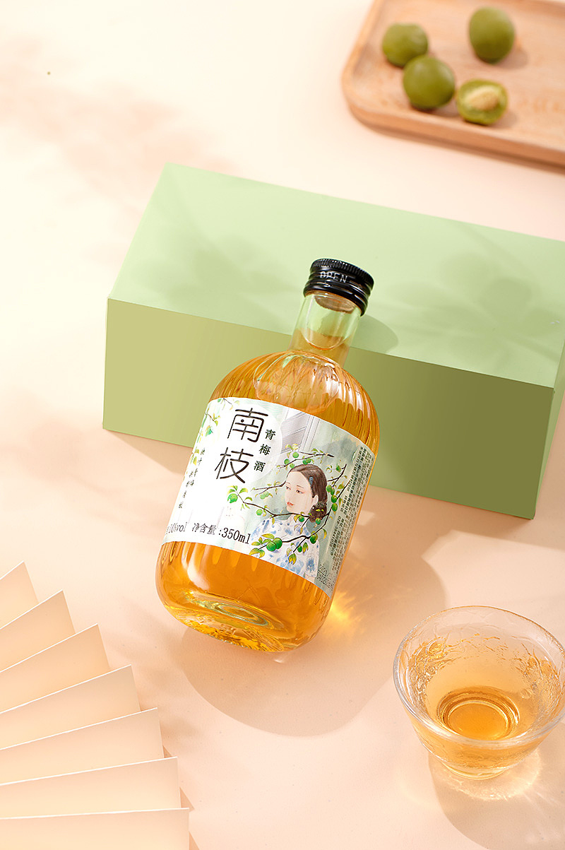 青梅果酒（南技）（图ZMzA0MTQ0NTE2） - 产品摄影 - 站酷设计师夏日幽默原创素材 - 站酷ZCOOL