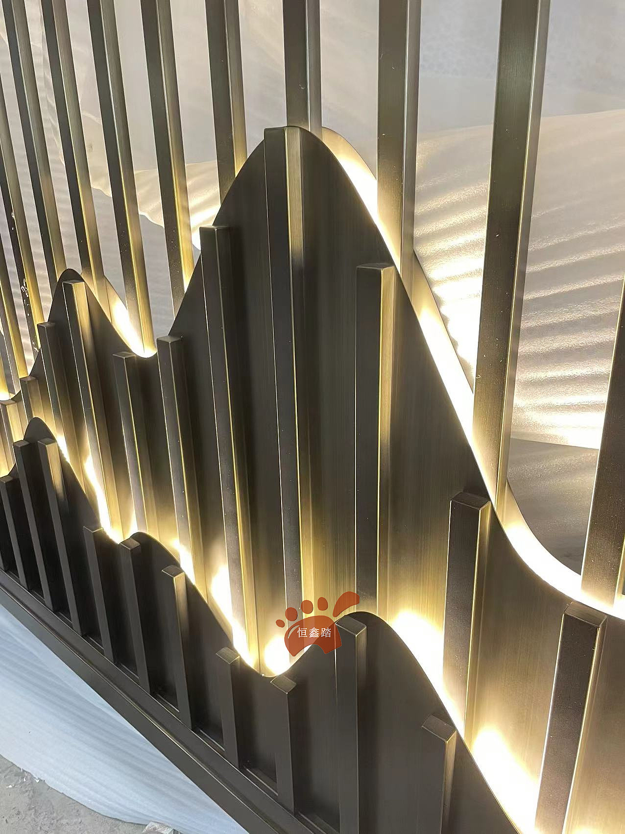 园林景墙不锈钢假山背景屏风 新中式艺术景墙