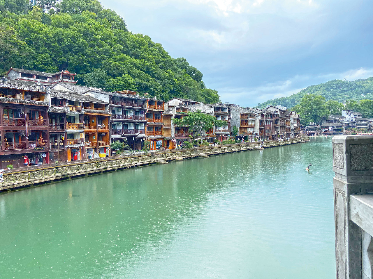 凤凰古城游记（图ZMzUwODUyMTI4） - 风光摄影 - 站酷设计师创e派原创素材 - 站酷ZCOOL