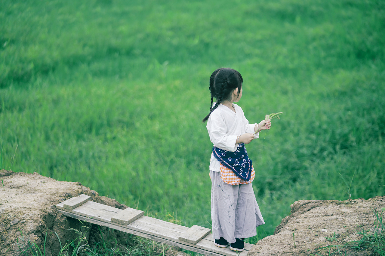 小村夏日记（图ZMzQxNzIxNDg0） - 人像摄影 - 站酷设计师有田人家原创素材 - 站酷ZCOOL