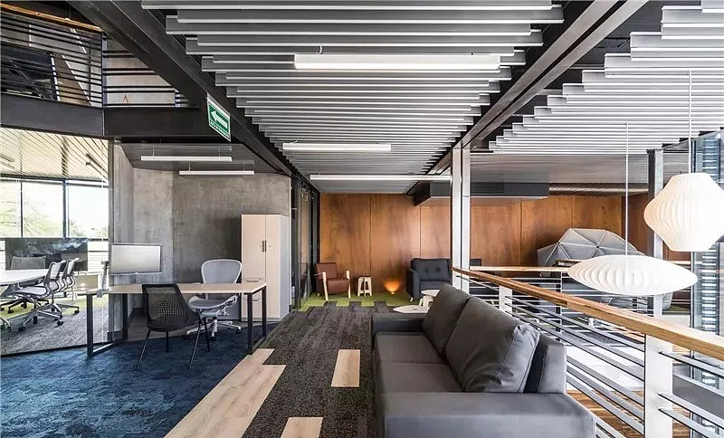 加拿大集装箱创新现代风办公楼