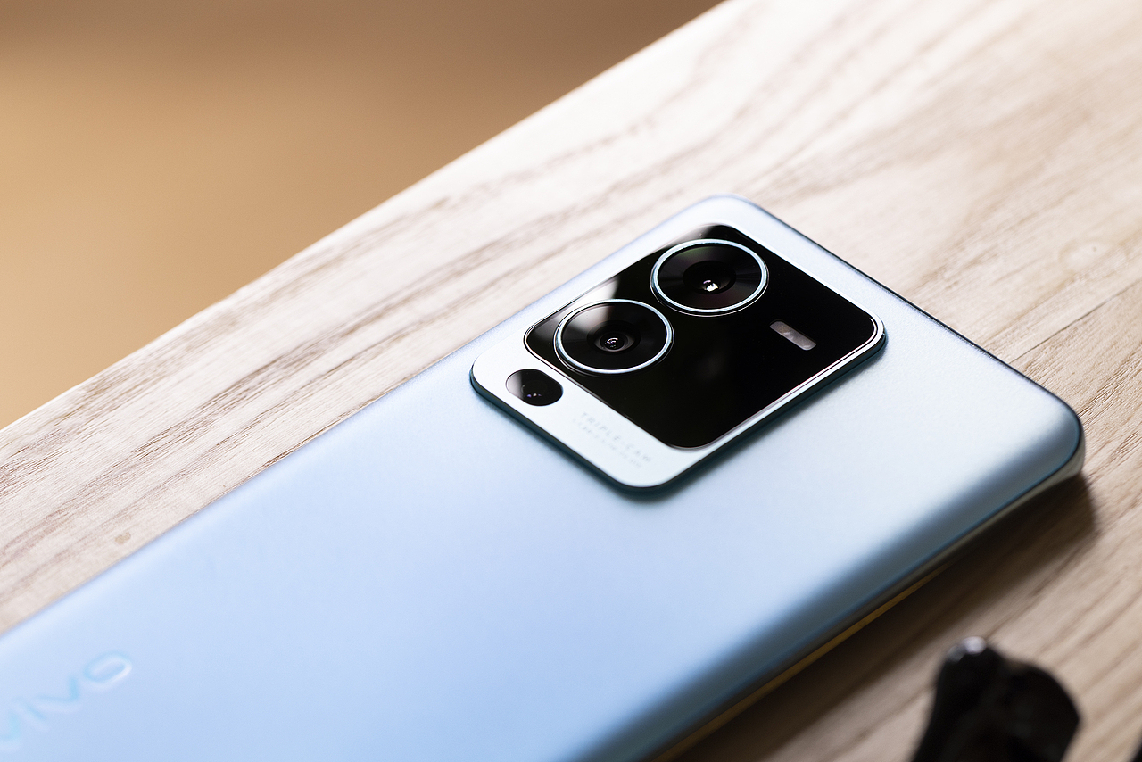 vivo S15系列新媒体图赏（图ZMzAyMTg5ODY0） - 产品摄影 - 站酷设计师数懒小姐姐原创素材 - 站酷ZCOOL