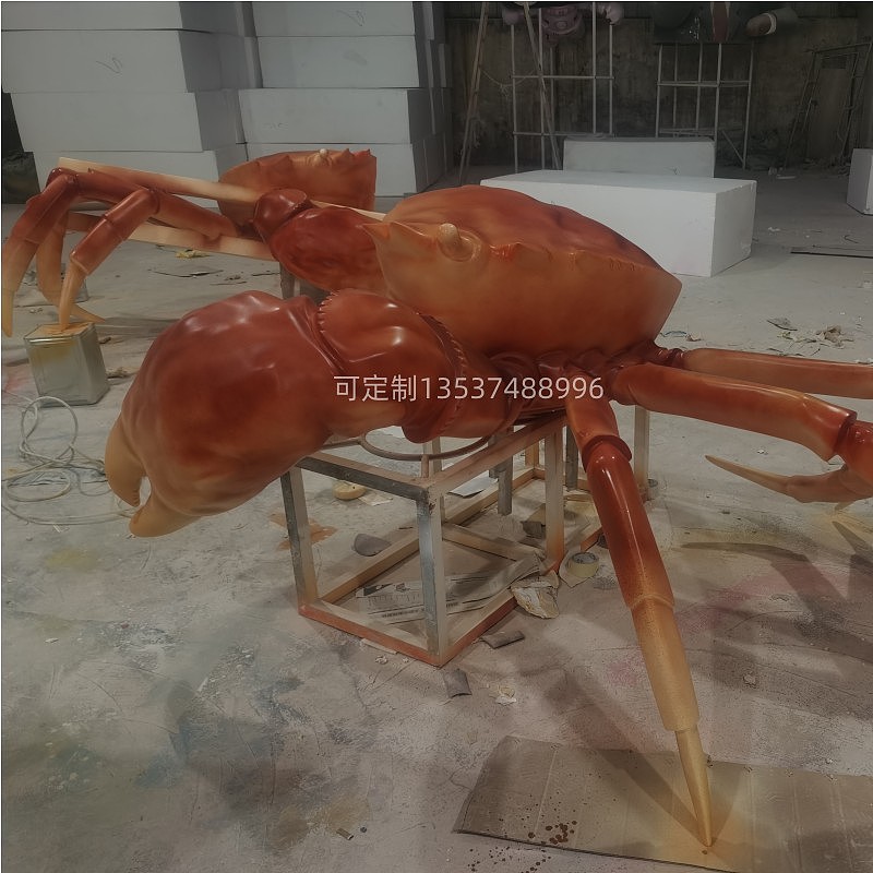 海鲜主题餐厅门头装饰大型螃蟹玻璃钢雕塑定制