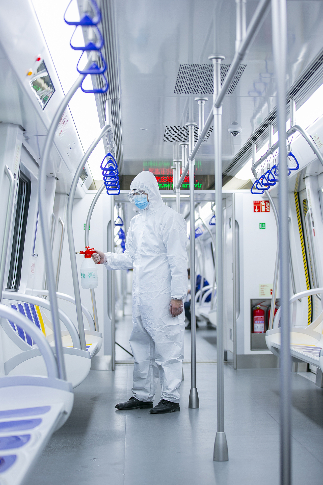 济南地铁站拍摄