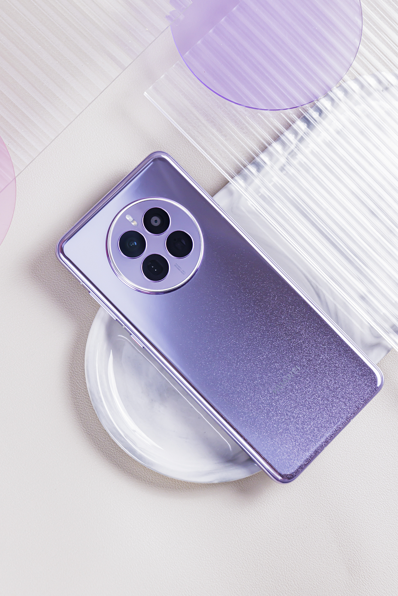 华为Mate50E流光紫图赏