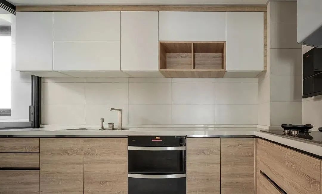 116㎡简约实用又时尚,有种淡妆浓抹总相宜的从容之美~