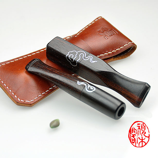 顽木作品《烟嘴一组》