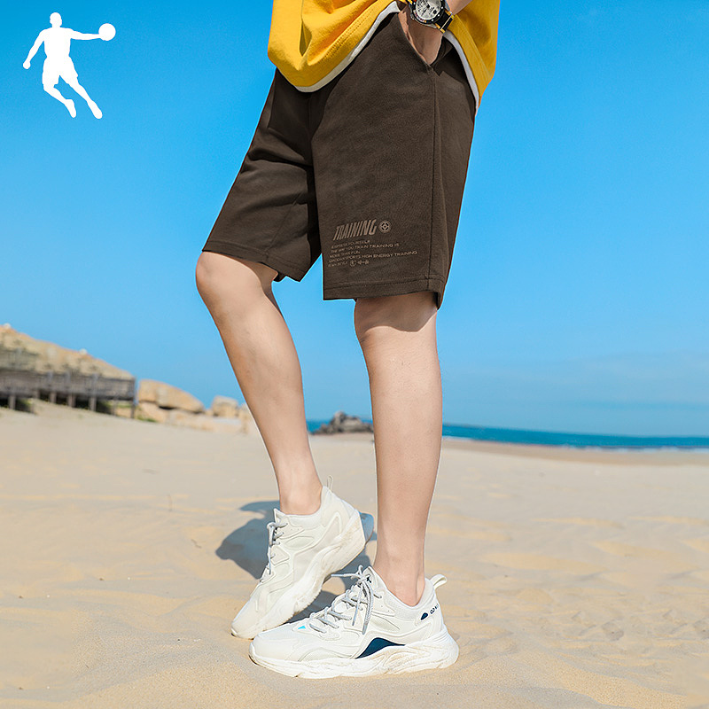 【详情】【修图】一组休闲运动短裤外景和详情（图ZMzAxMzg1NTQ4） - 电商 - 站酷设计师MISSCHENDESIGN原创素材 - 站酷ZCOOL