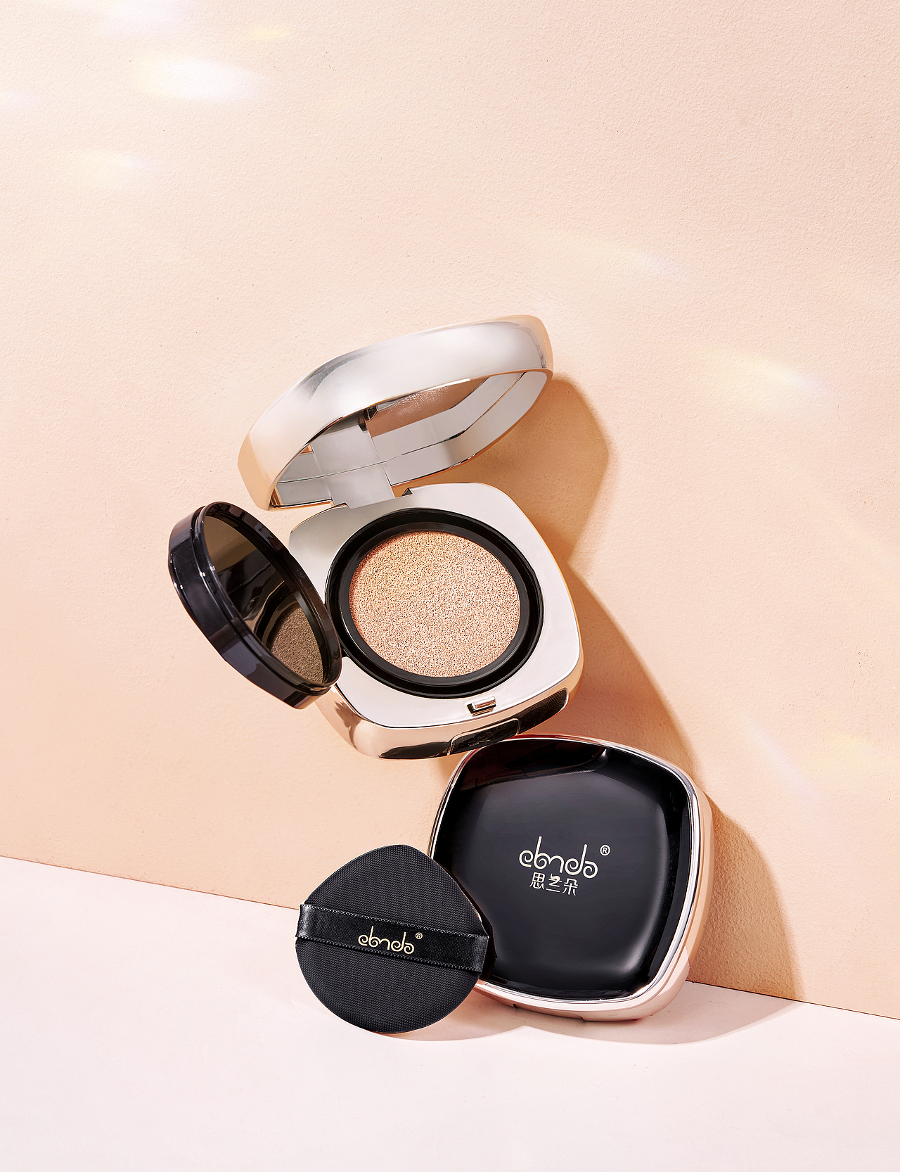 思兰朵BB霜 化妆品摄影，静物摄影（图ZMzAwNTUzNTEy） - 产品摄影 - 站酷设计师飞鱼摄影原创素材 - 站酷ZCOOL