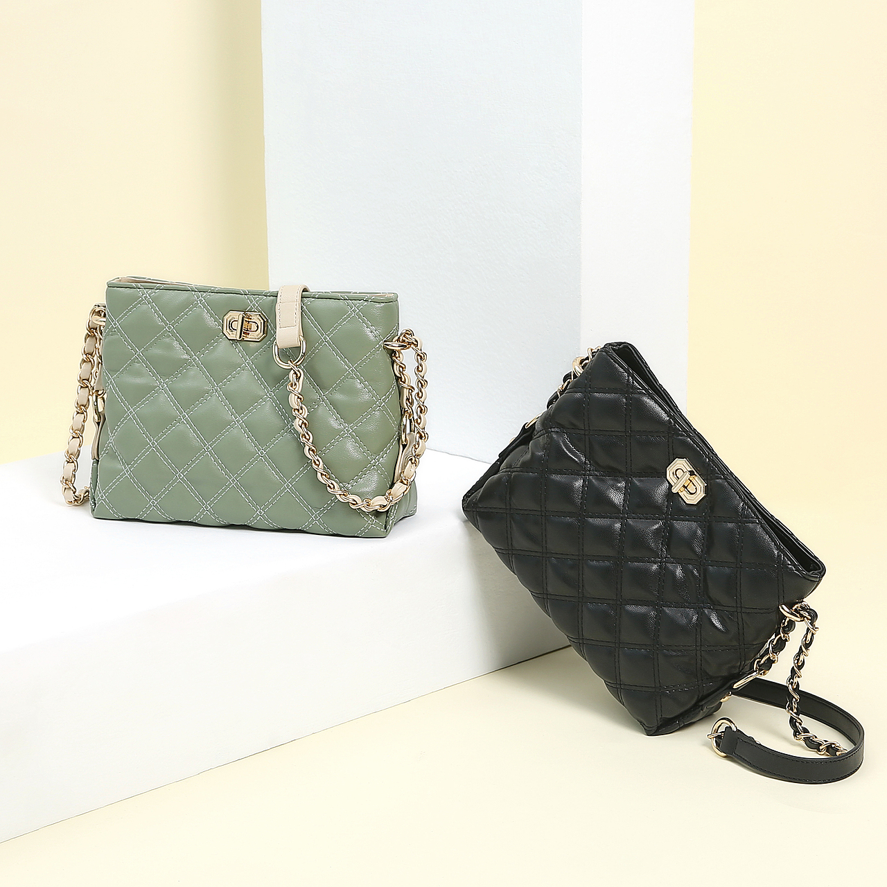 静物平铺创意拍摄-女包