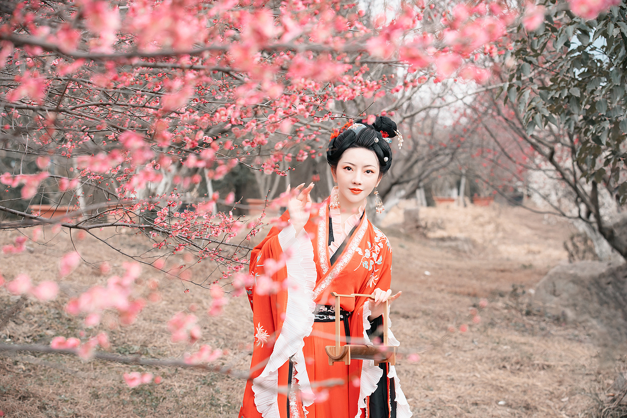 惹春风（图ZMzMxMjA5MTIw） - 人像摄影 - 站酷设计师摄影师不可说原创素材 - 站酷ZCOOL