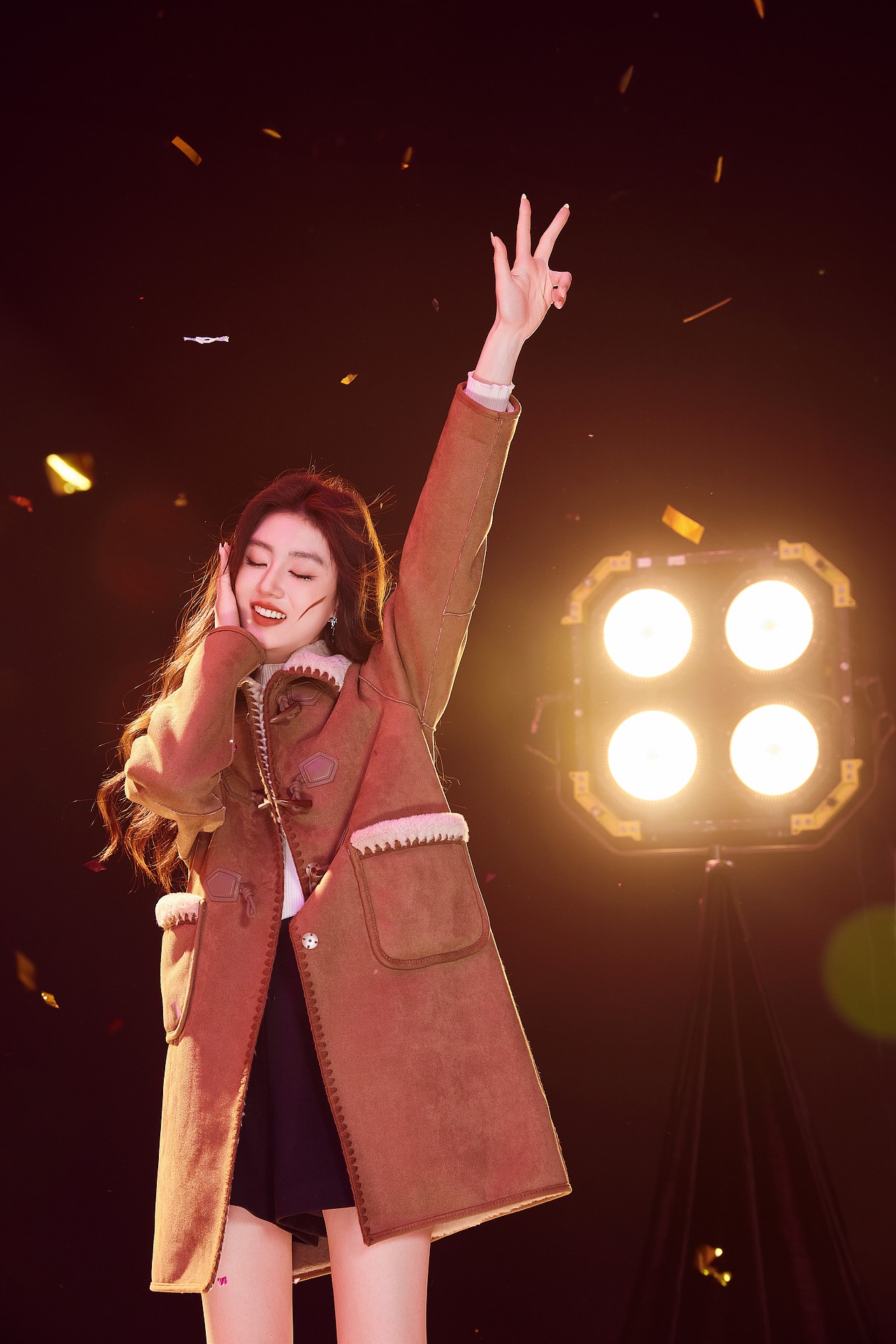 创意摄影 | 香影女装 棚内置景 杭派女装人像摄影（图ZMzU0OTg1Mjc2） - 产品摄影 - 站酷设计师乐趣视觉营销原创素材 - 站酷ZCOOL